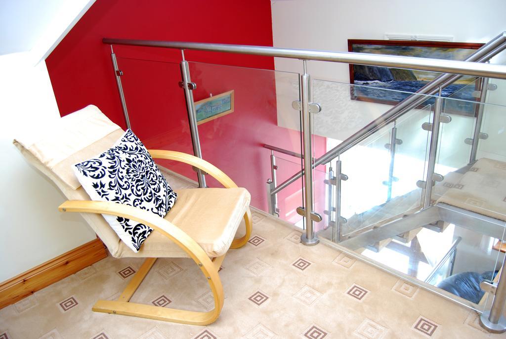 Achill Lodge Guest House Bunacurry Bagian luar foto