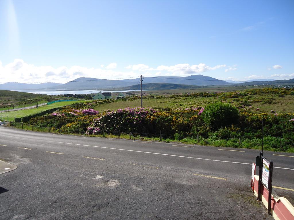 Achill Lodge Guest House Bunacurry Bagian luar foto